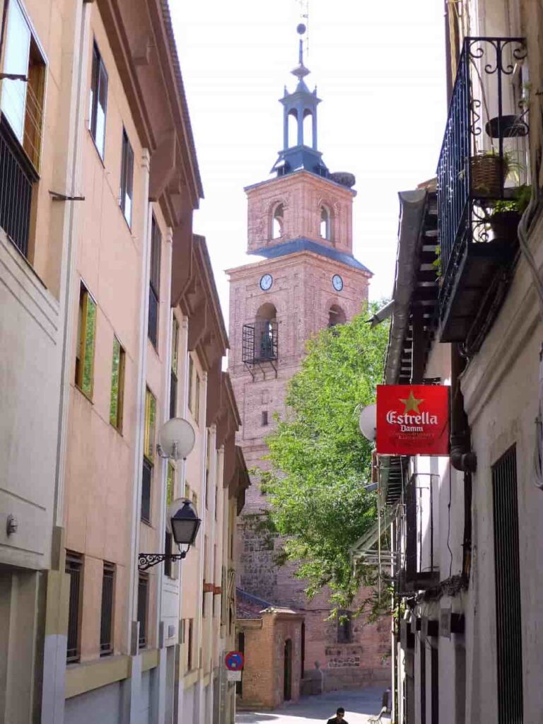 casco historico de vicalvaro cerrajeria