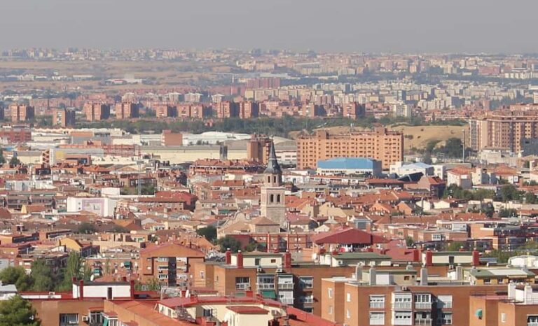 casco historico de vallecas cerrajeria